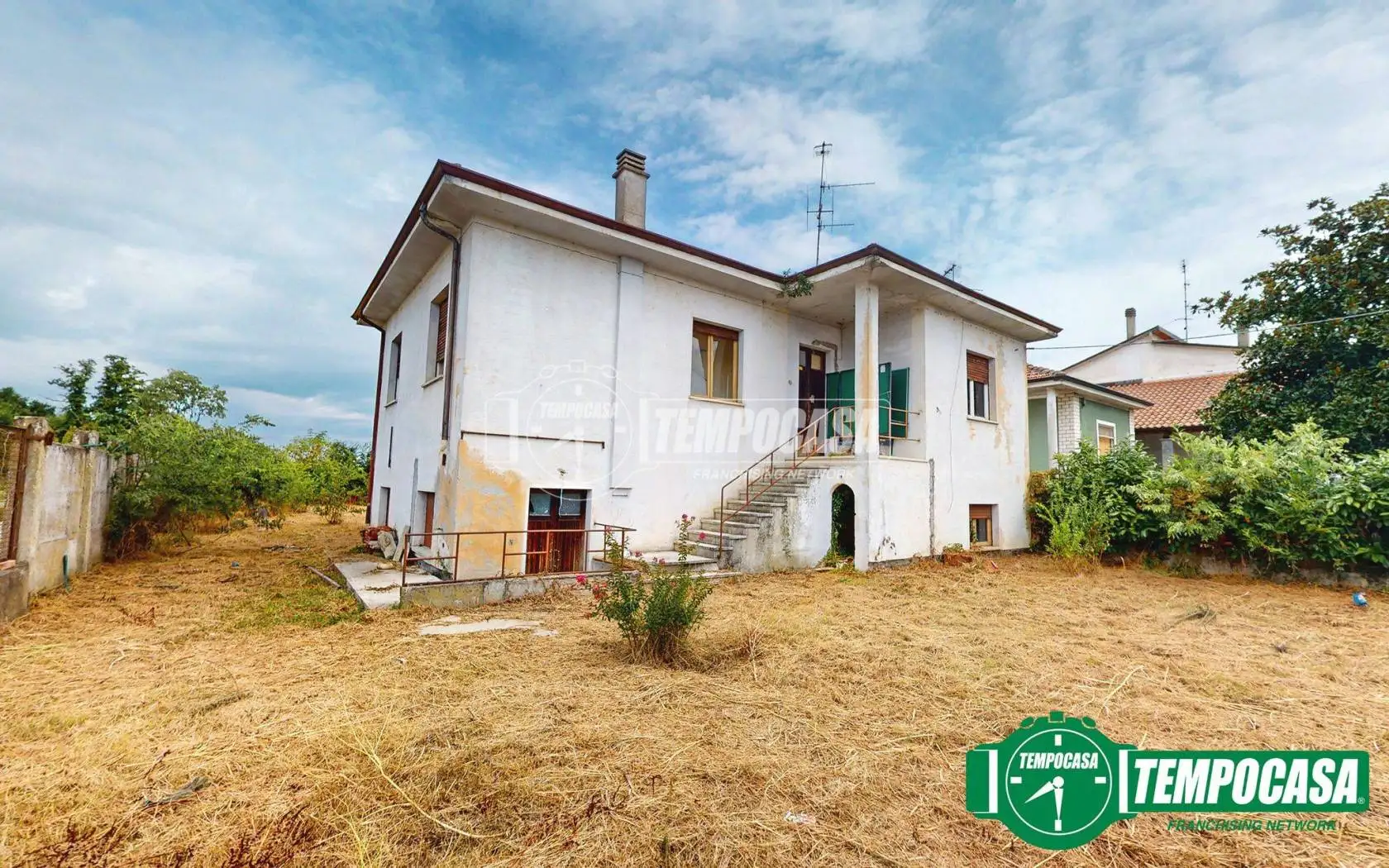 Villa in vendita a Suardi