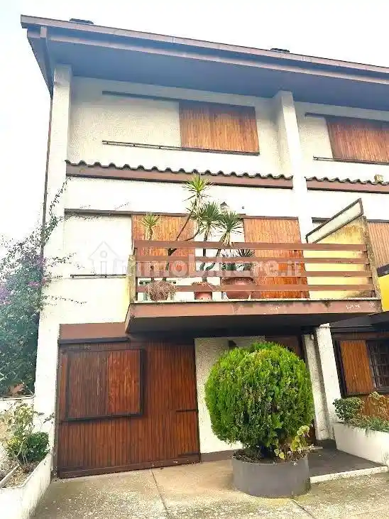 Villa a schiera via Santa Severina 26, Appio Claudio - Statuario, Roma - foto 2