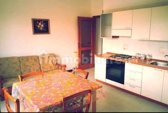 Quadrilocale viale Anna Leuzzi 17, Badolato Marina, Badolato