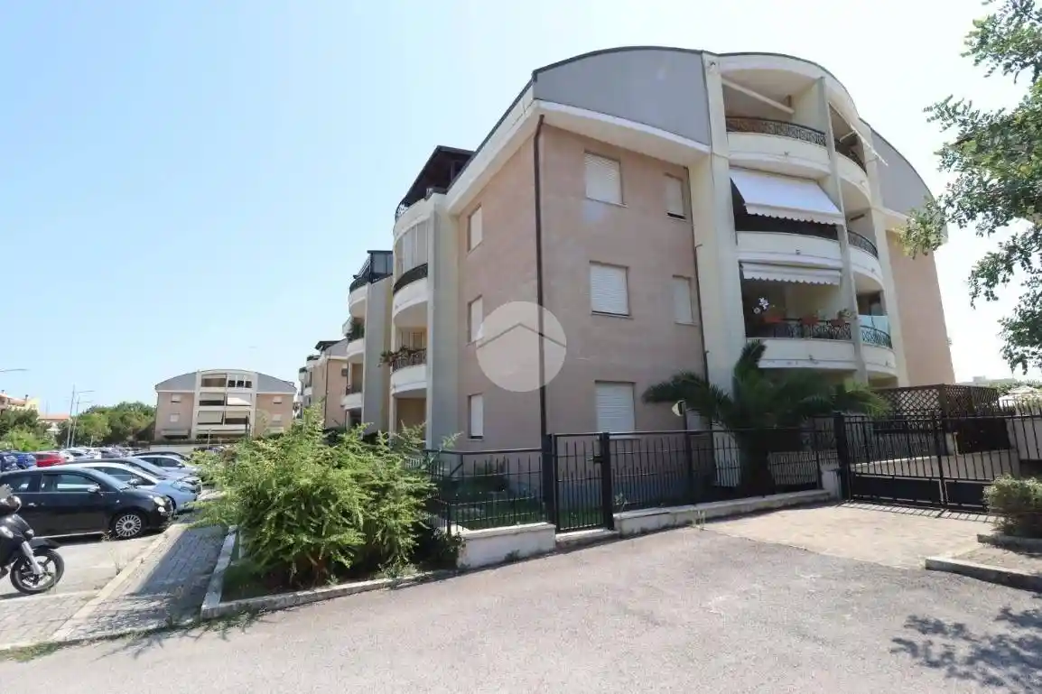 Trilocale traversa Parini 22, Centro, Giulianova - foto 2