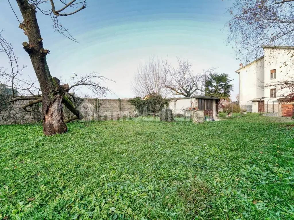 Villa in vendita a Limido Comasco