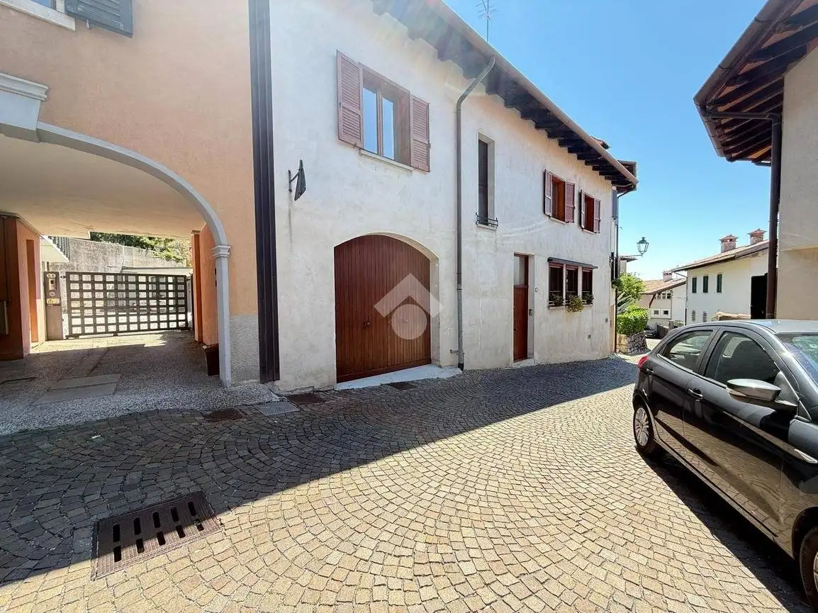 Casa indipendente in vendita a Gemona del Friuli
