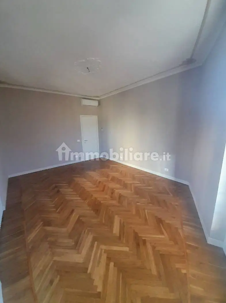 Appartamento via Giuseppe Avezzana 69, Centro Storico, Chieri - foto 5