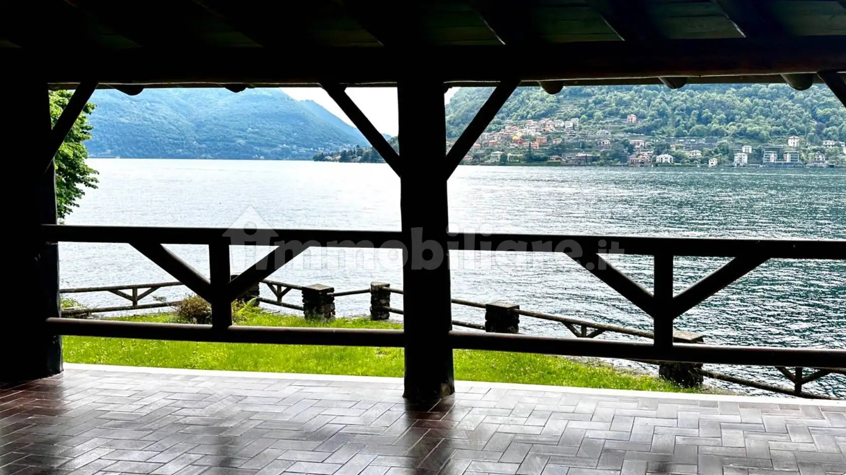 Villa in vendita a Nesso