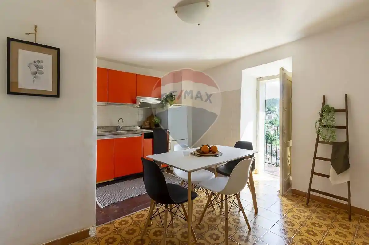 Casa indipendente in vendita a Barrea