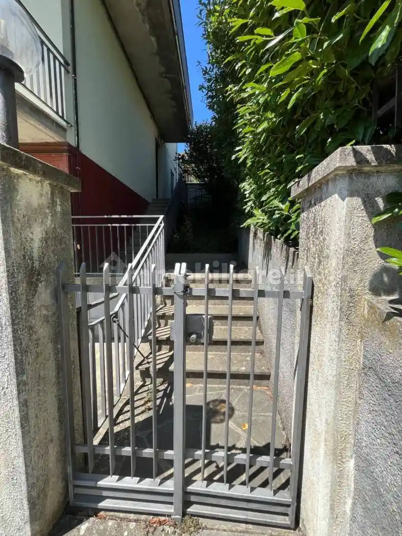 Appartamento in vendita a Bardi