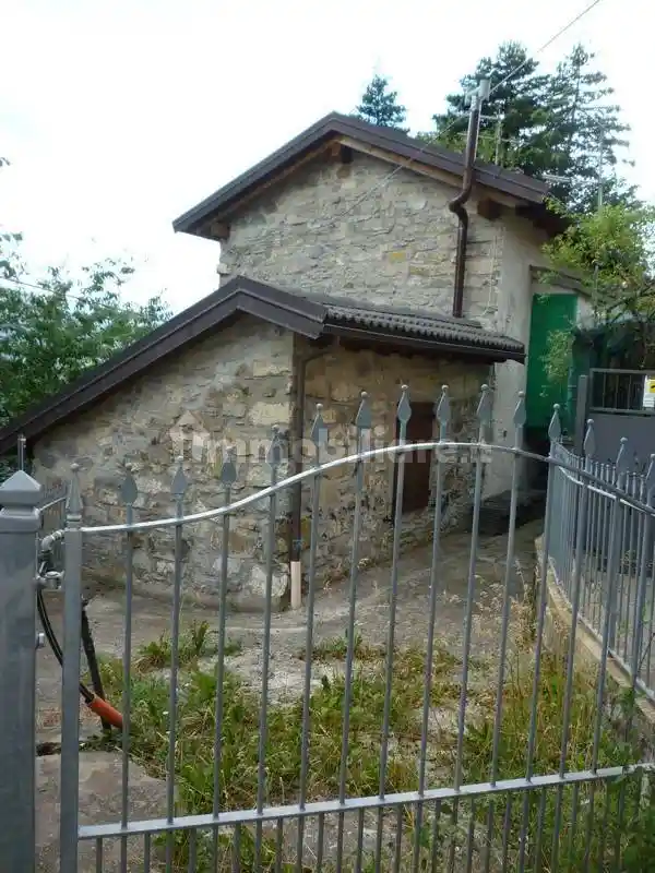 Villa in vendita a Pievepelago