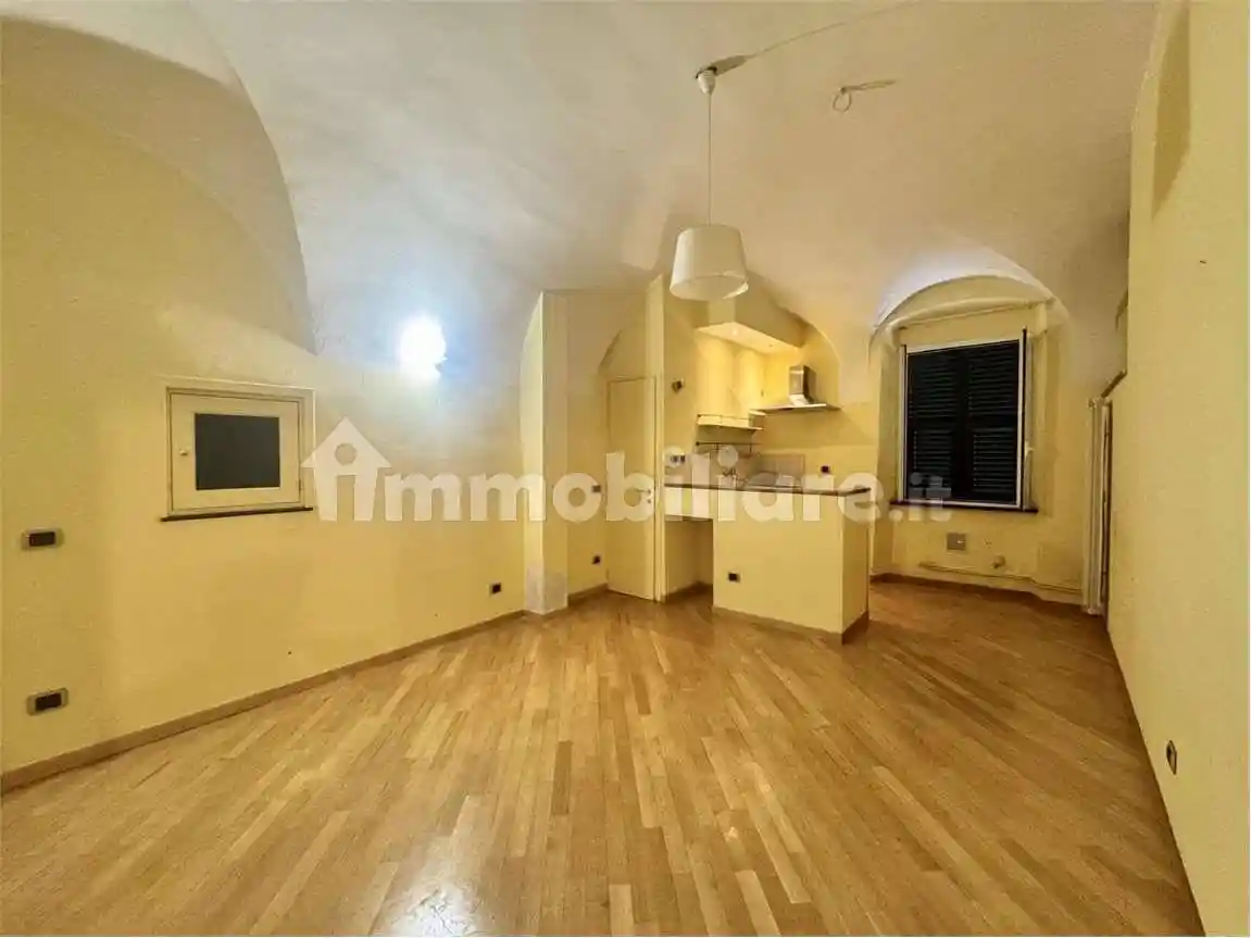 Appartamento in vendita a Albenga