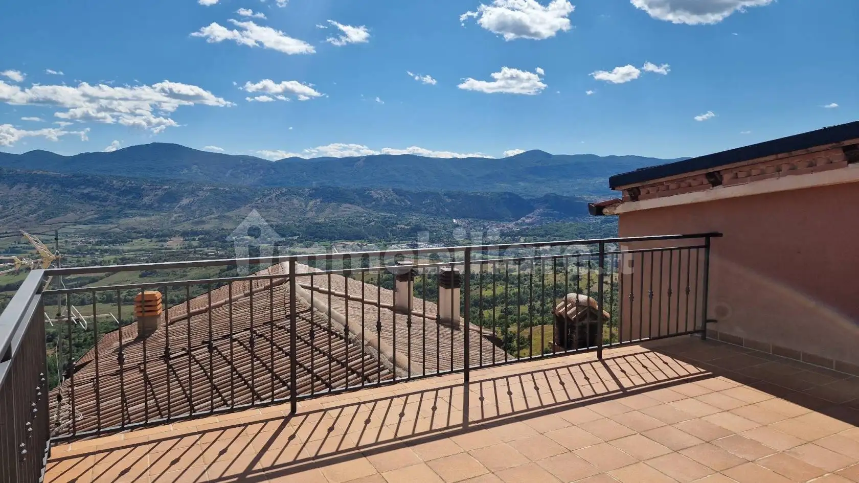 Casa indipendente in vendita a Tagliacozzo