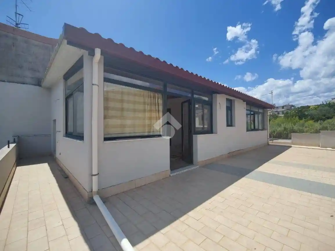 Appartamento in vendita a Giardini-Naxos