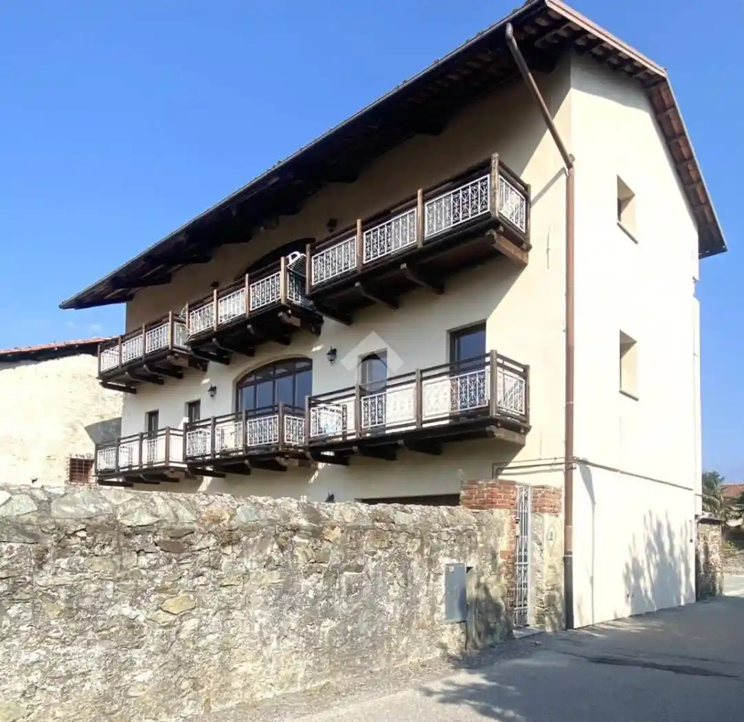 Terratetto unifamiliare via Pozzo 33, Centro, Borgofranco d'Ivrea - foto 5