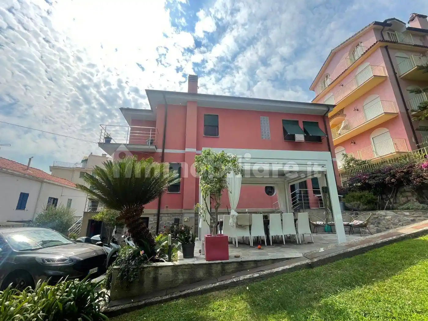 Villa in vendita a Sanremo