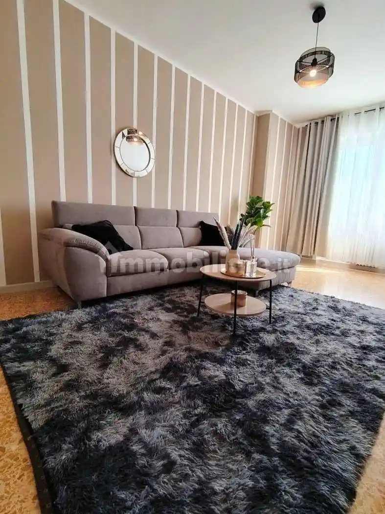 Appartamento in vendita a Robbio