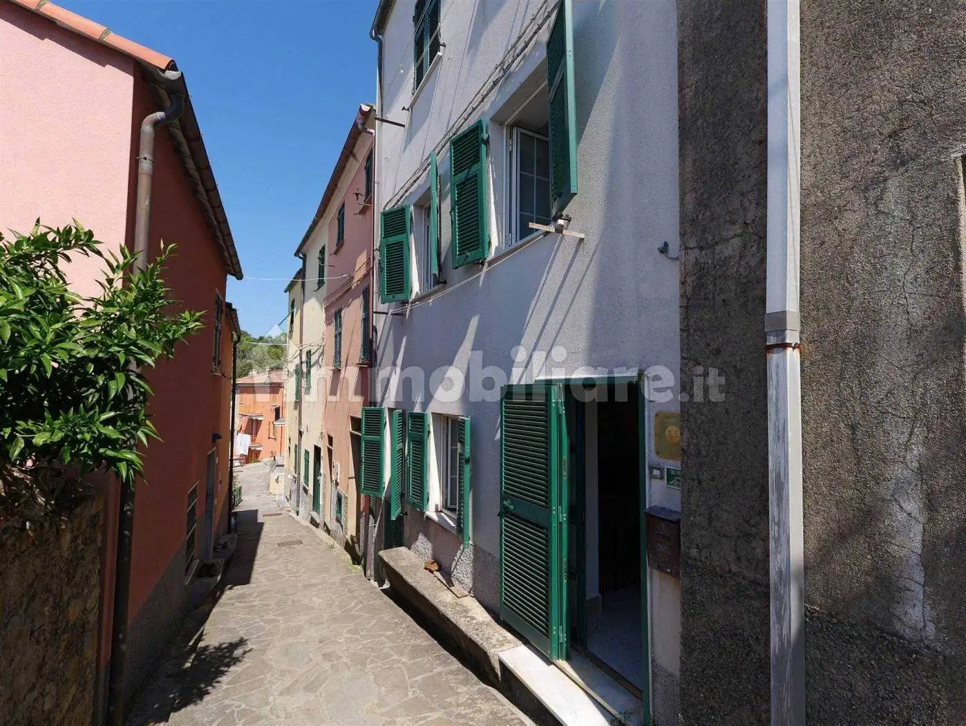 Appartamento in vendita a Framura