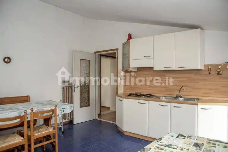 Trilocale villaggio prealpino, Corbiolo, Bosco Chiesanuova - foto 3