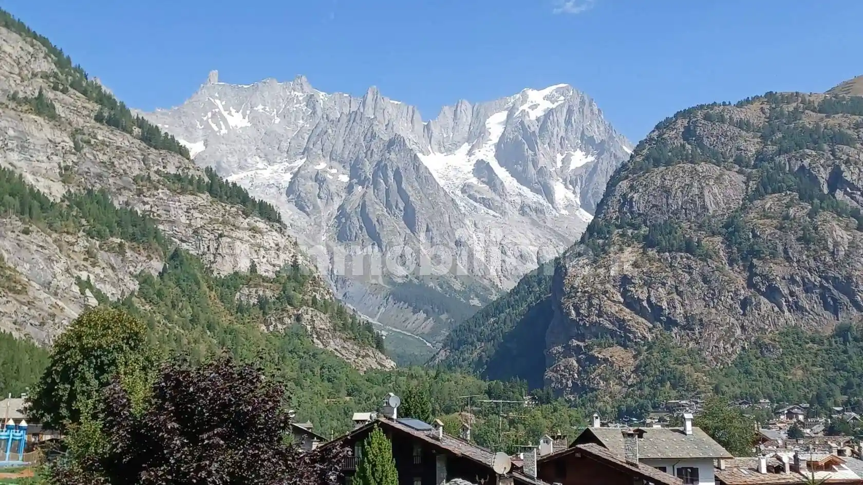 Appartamento in affitto a Courmayeur