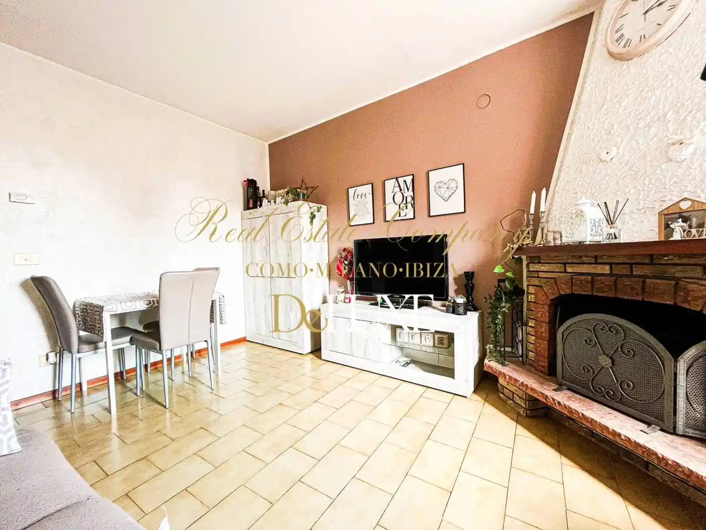 Appartamento in vendita a Canzo