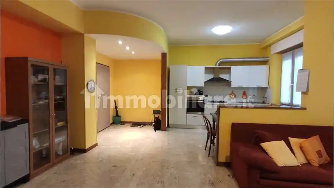 Quadrilocale buono stato, piano rialzato, Torrette, Ancona - foto 2