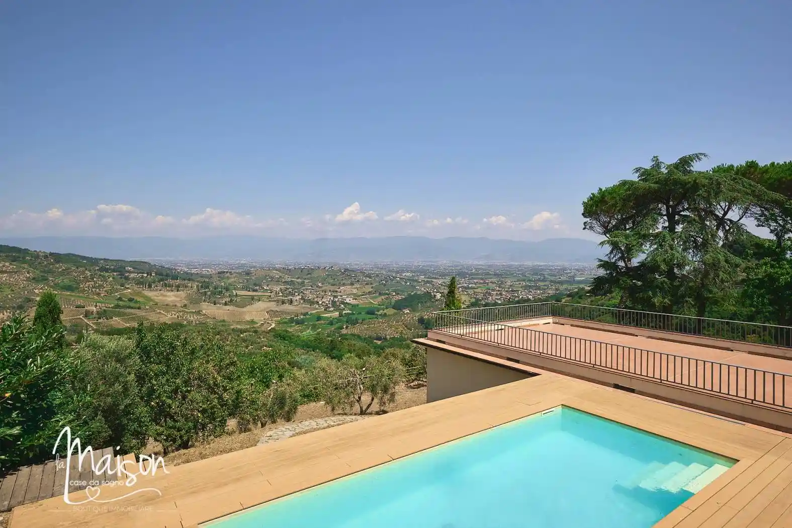 Villa in vendita a Carmignano