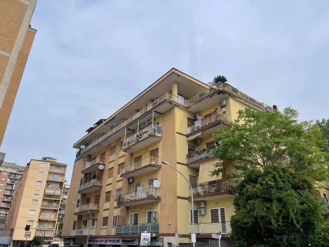 Appartamento in vendita a Roma