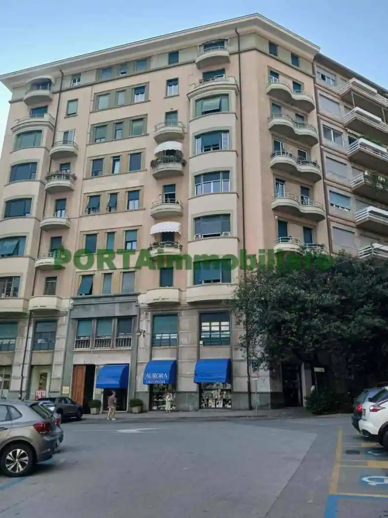 Appartamento in vendita a Savona