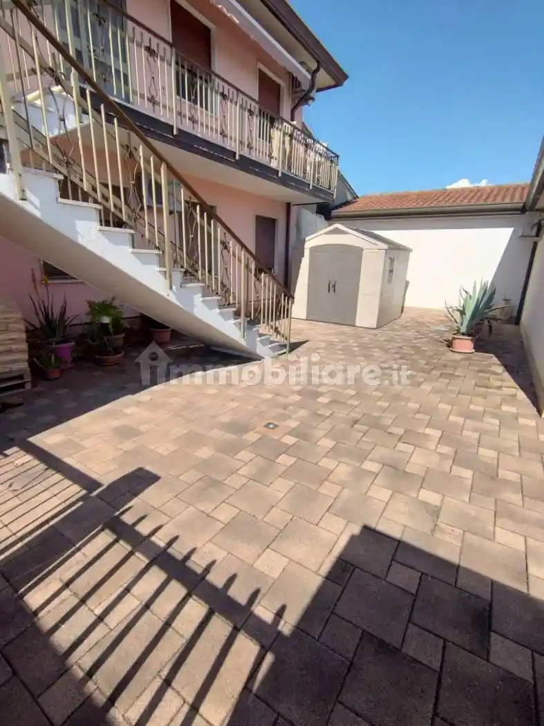 Appartamento via Battare 80, Corbola - foto 4