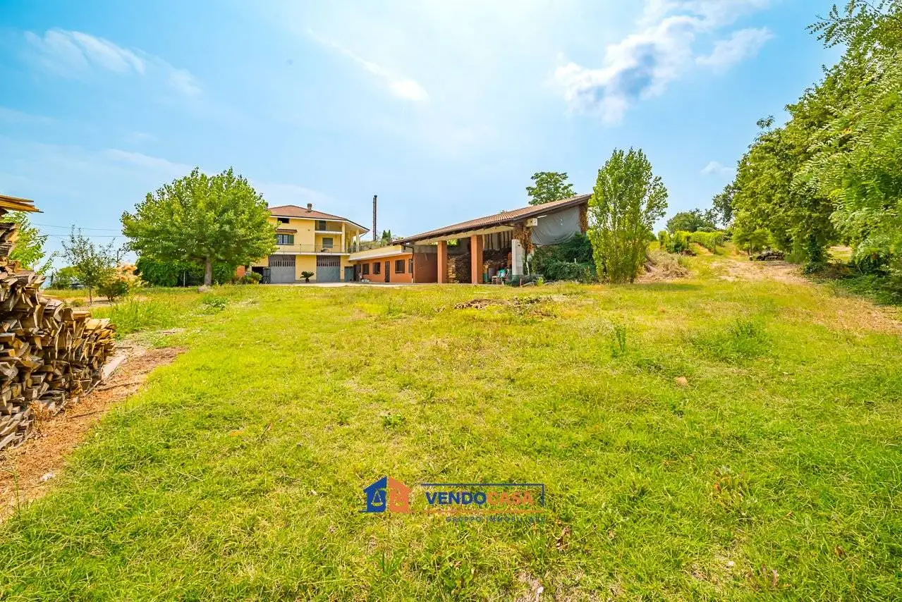 Villa in vendita a Verduno