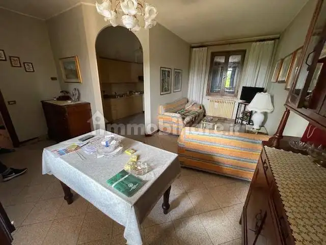 Villa in vendita a Gombito