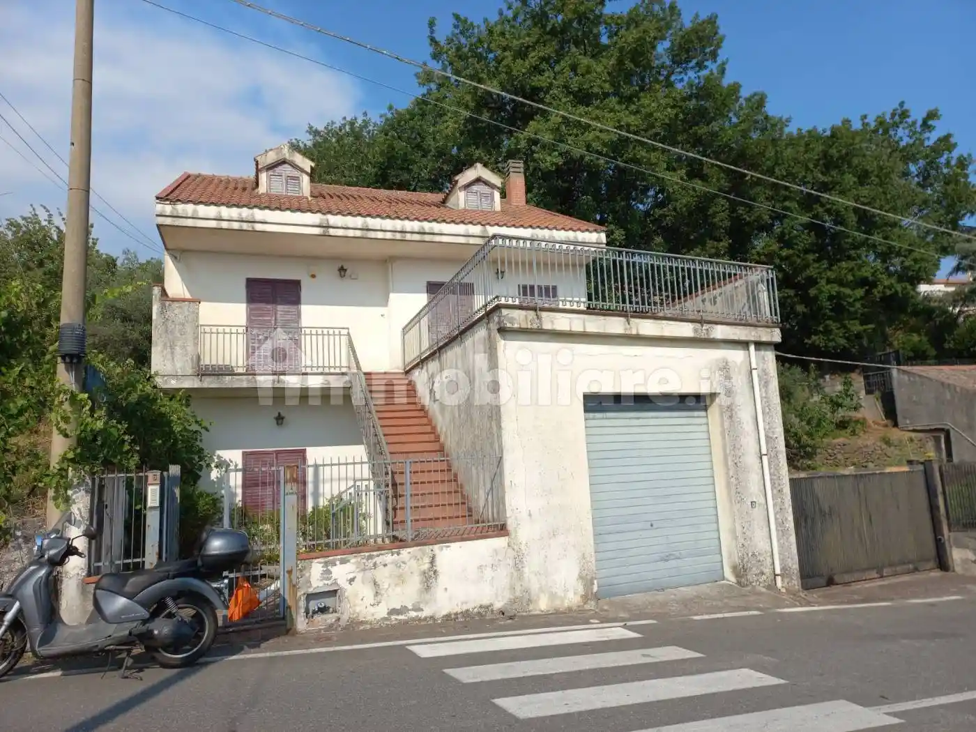 Villa in vendita a Piedimonte Etneo