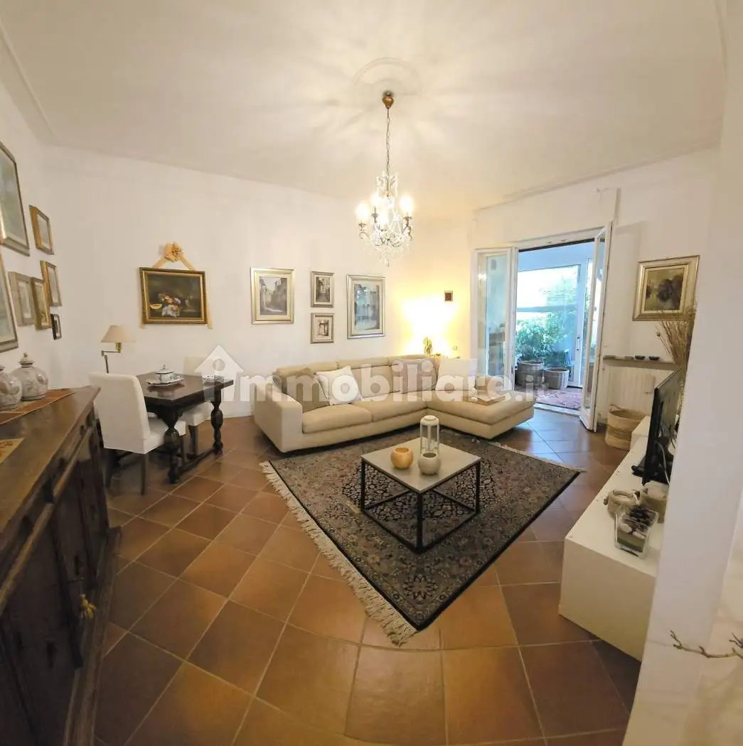 Villa in vendita a Sesto ed Uniti