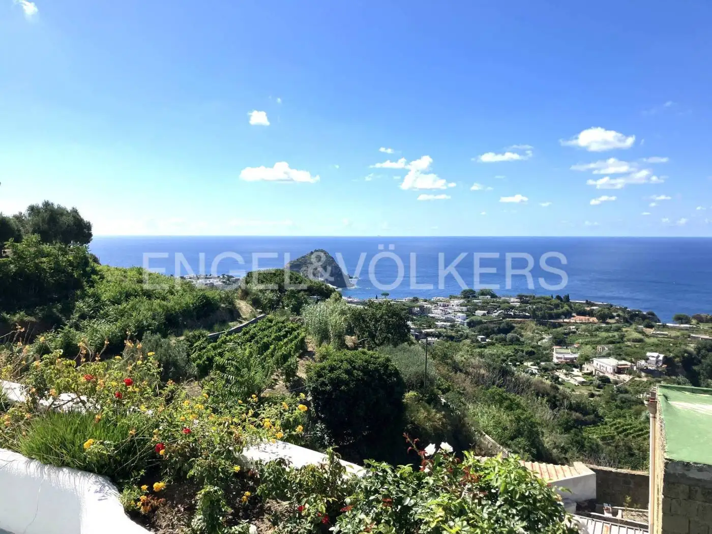 Villa in vendita a Serrara Fontana