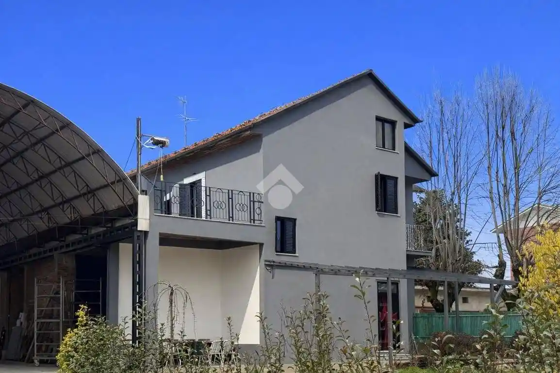 Casa indipendente in vendita a Acqui Terme