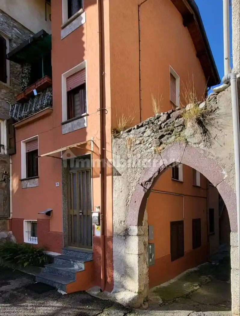 Casa indipendente in vendita a Artogne