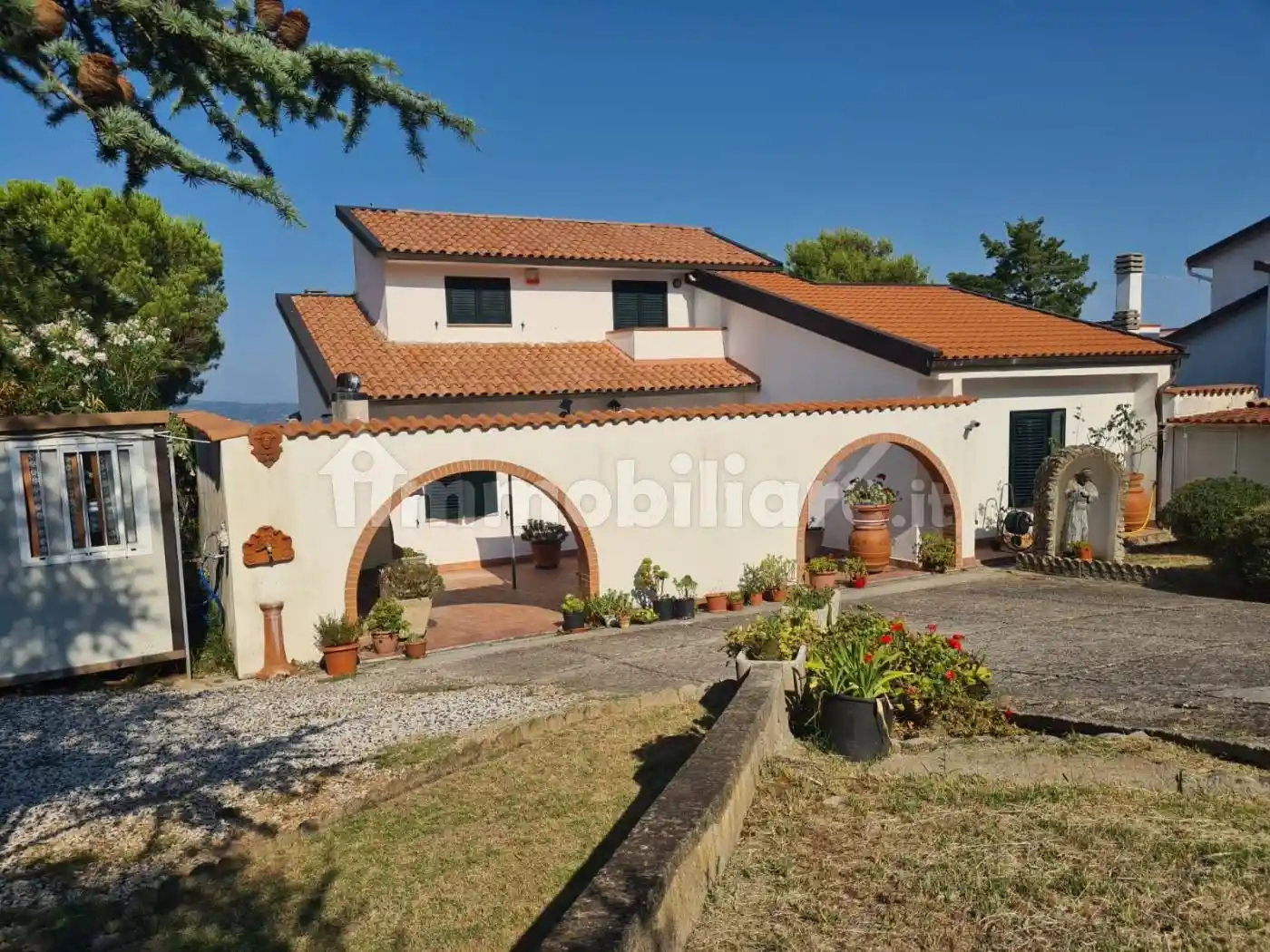 Villa in vendita a Castellina Marittima