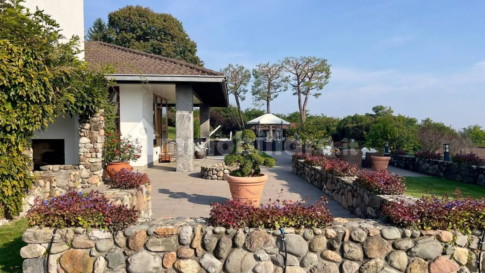 Villa in vendita a Como