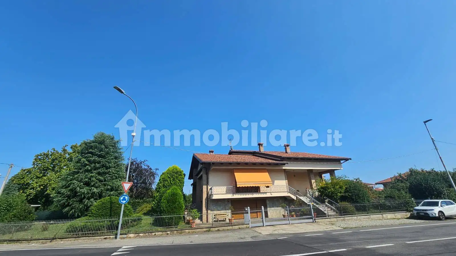 Villa in vendita a Salassa