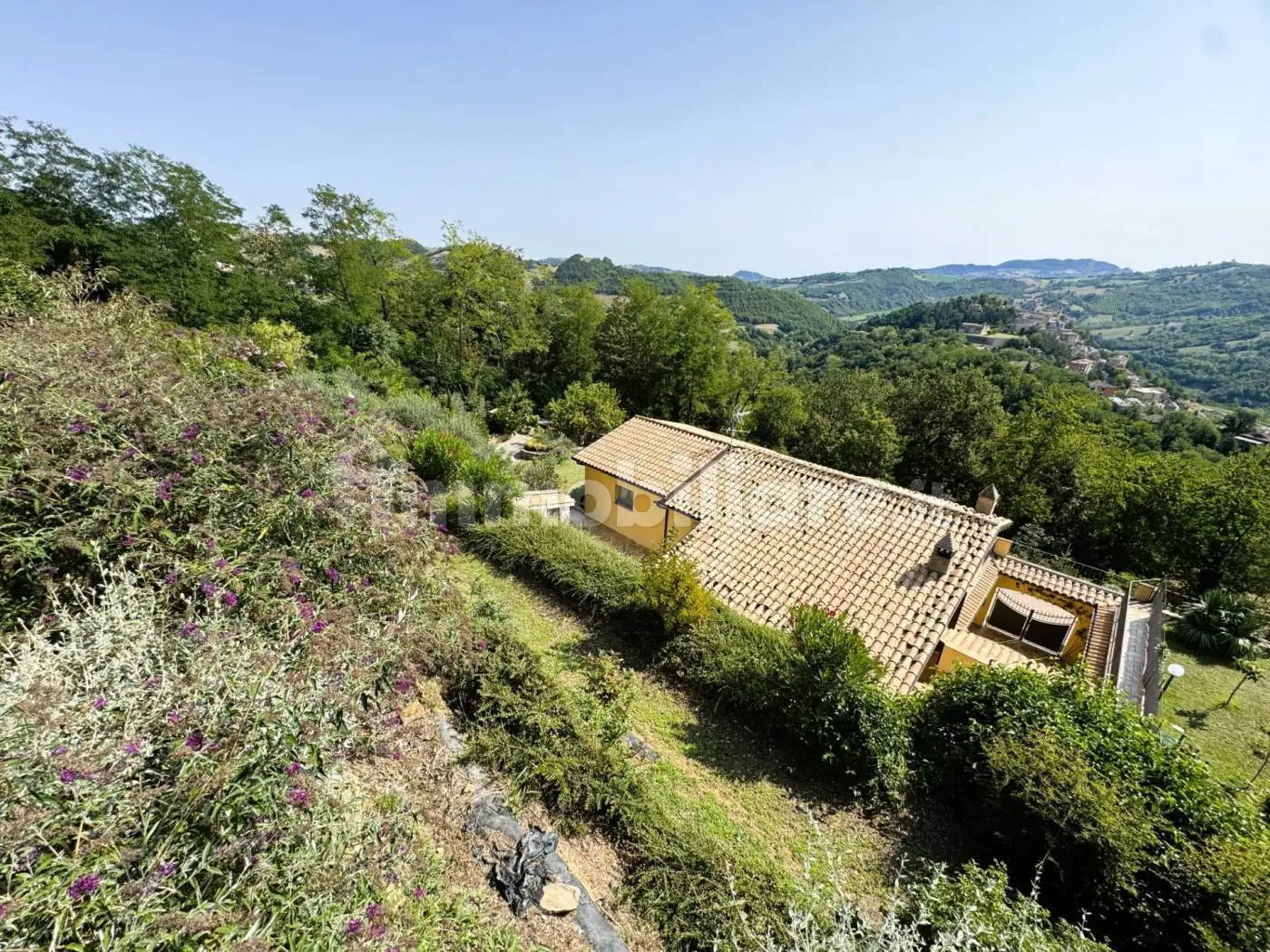 Villa unifamiliare via Aldo Moro 28, Amandola - foto 2