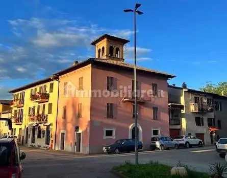 Palazzo - Edificio in vendita a Perugia