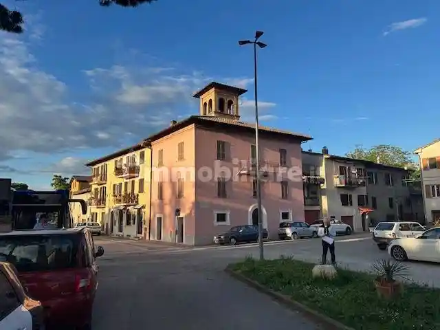 Palazzo - Edificio in Vendita - foto 2