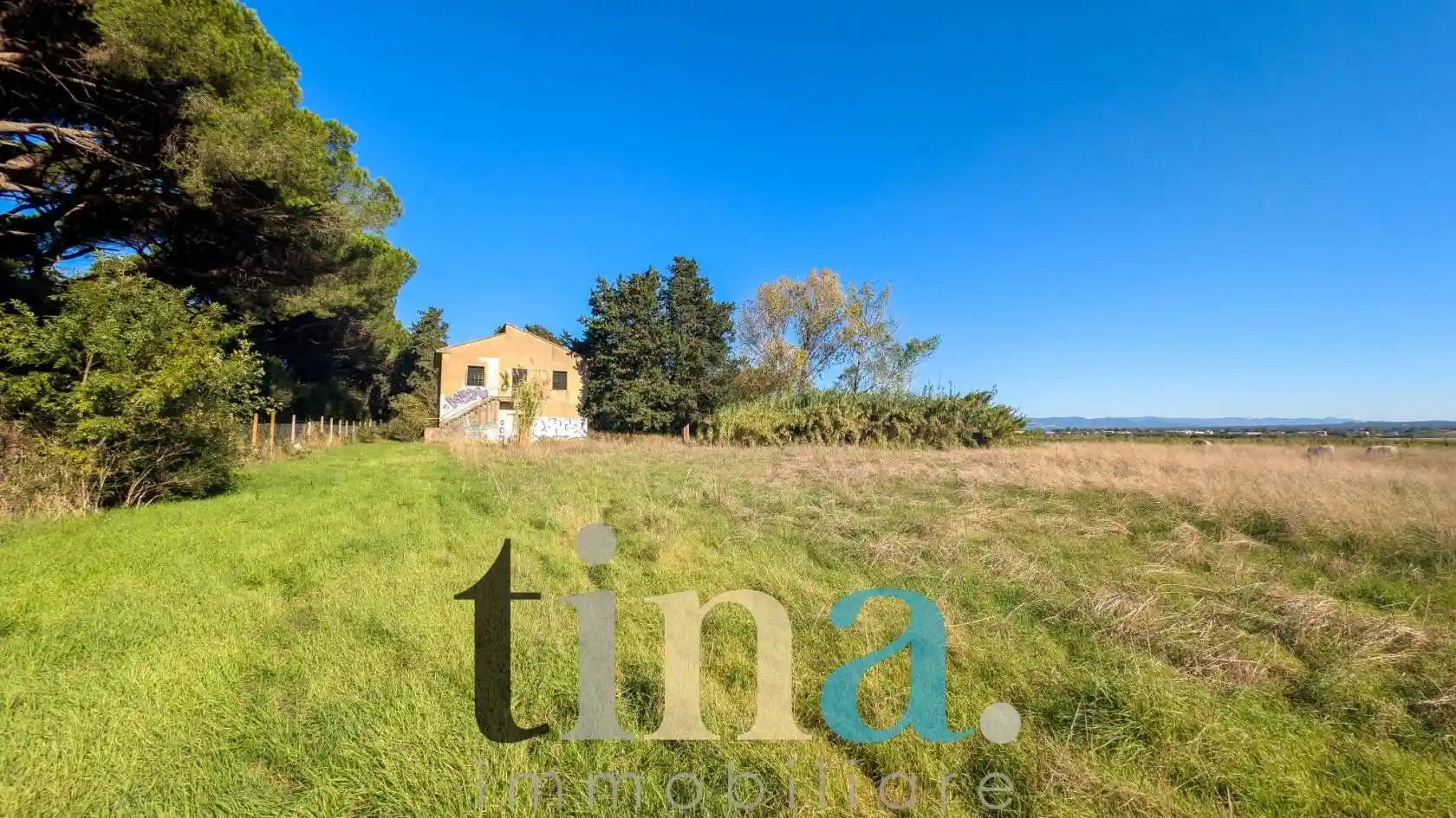 Villa in vendita a Cecina