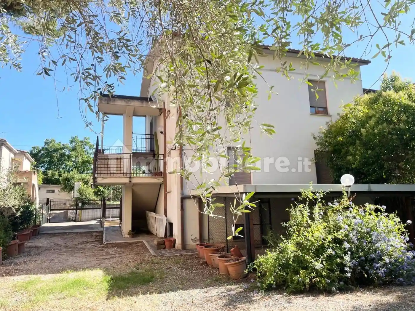 Casa indipendente in vendita a Terni