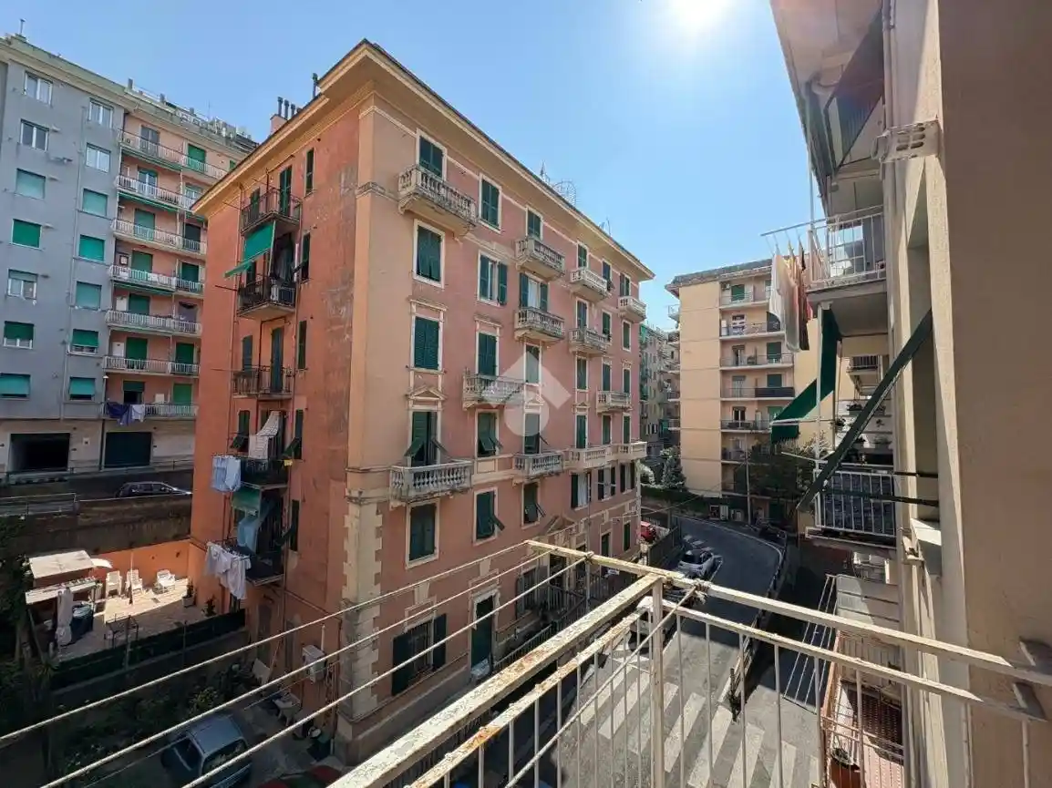 Appartamento in vendita a Genova