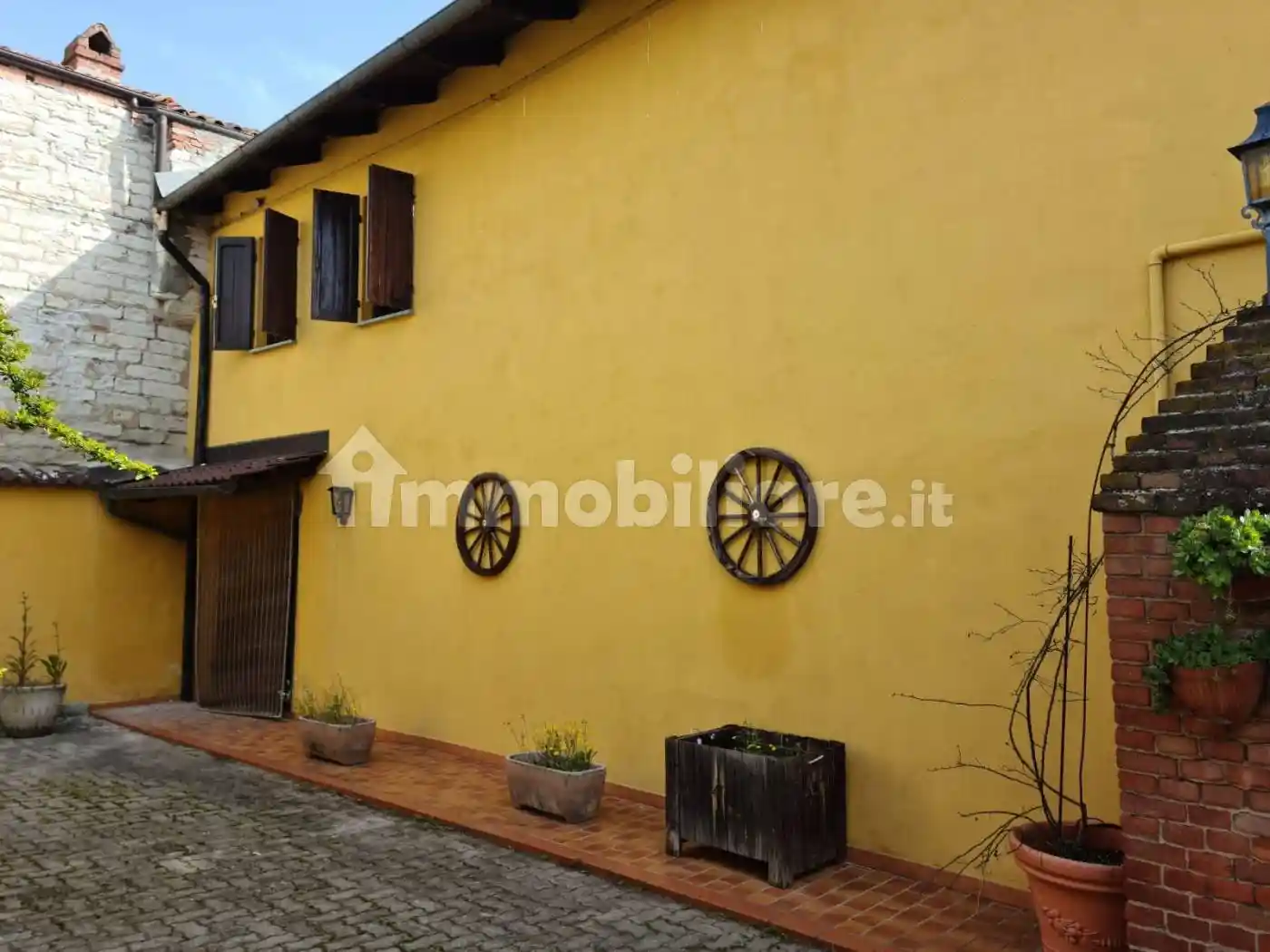 Rustico, buono stato, 220 m², Camino - foto 3