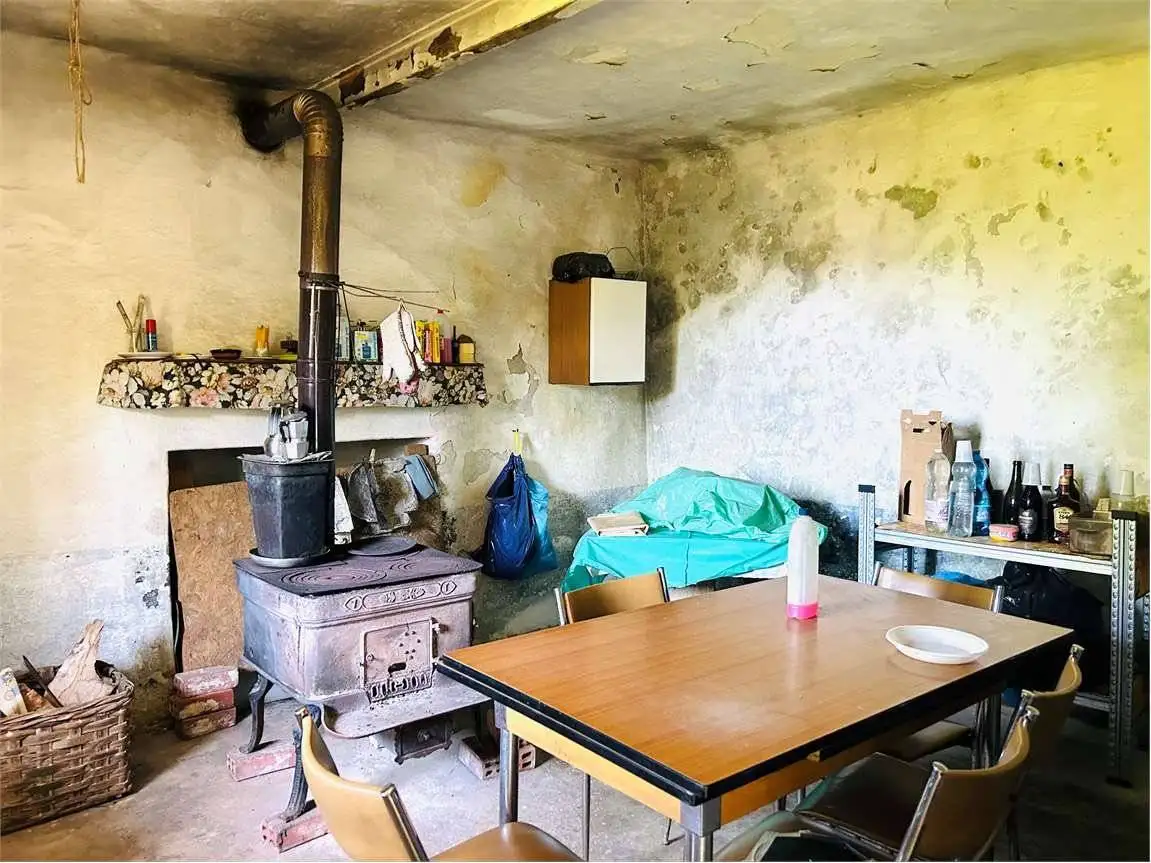 Rustico - Casale in vendita a Ormea