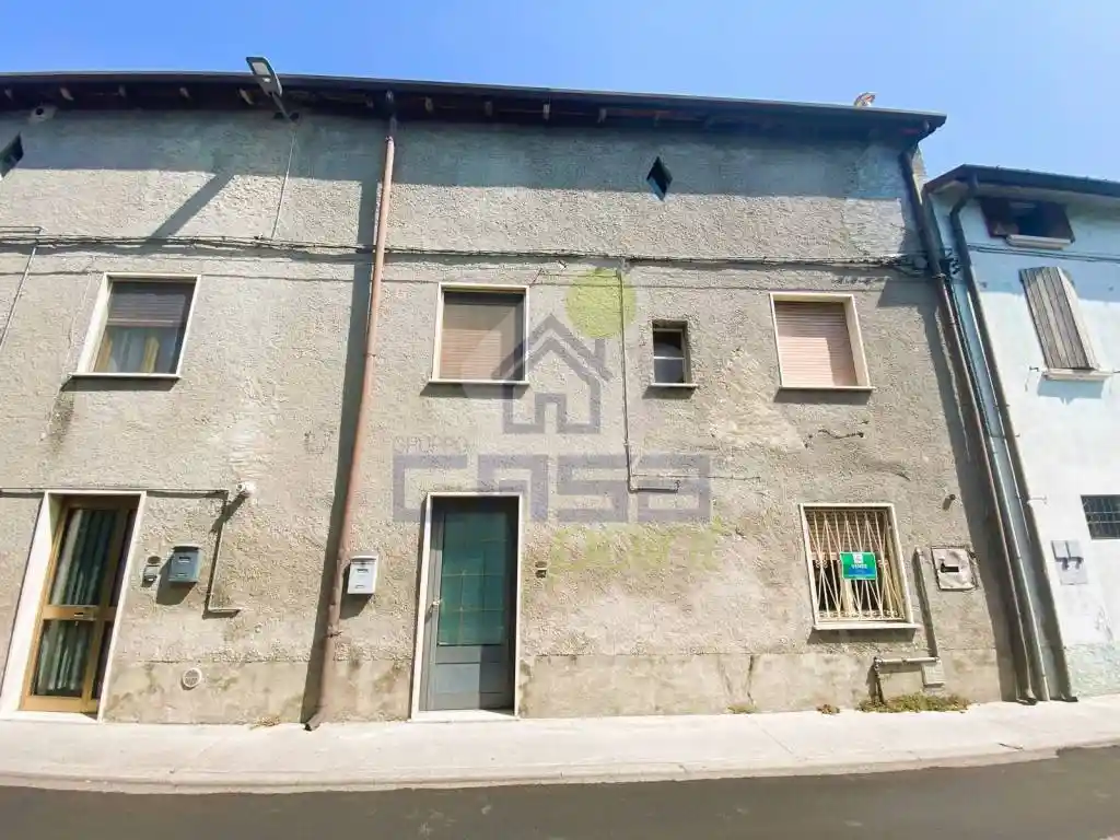 Casa indipendente in vendita a Leno