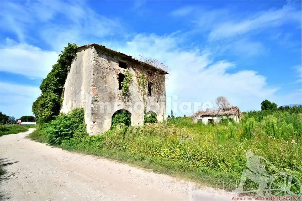 Rustico - Casale in vendita a Pietrasanta