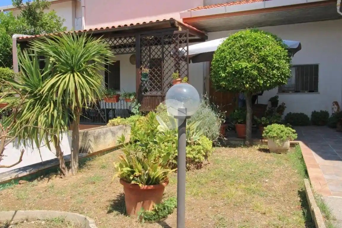 Villa a schiera via Defense 68, Cologna Spiaggia, Roseto degli Abruzzi - foto 4