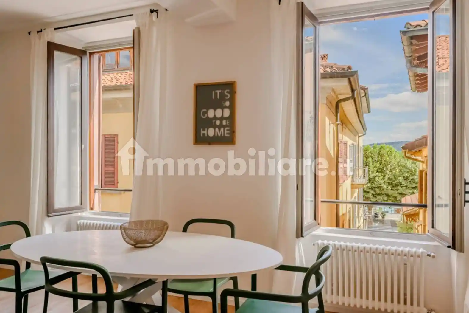 Appartamento in affitto a Arona