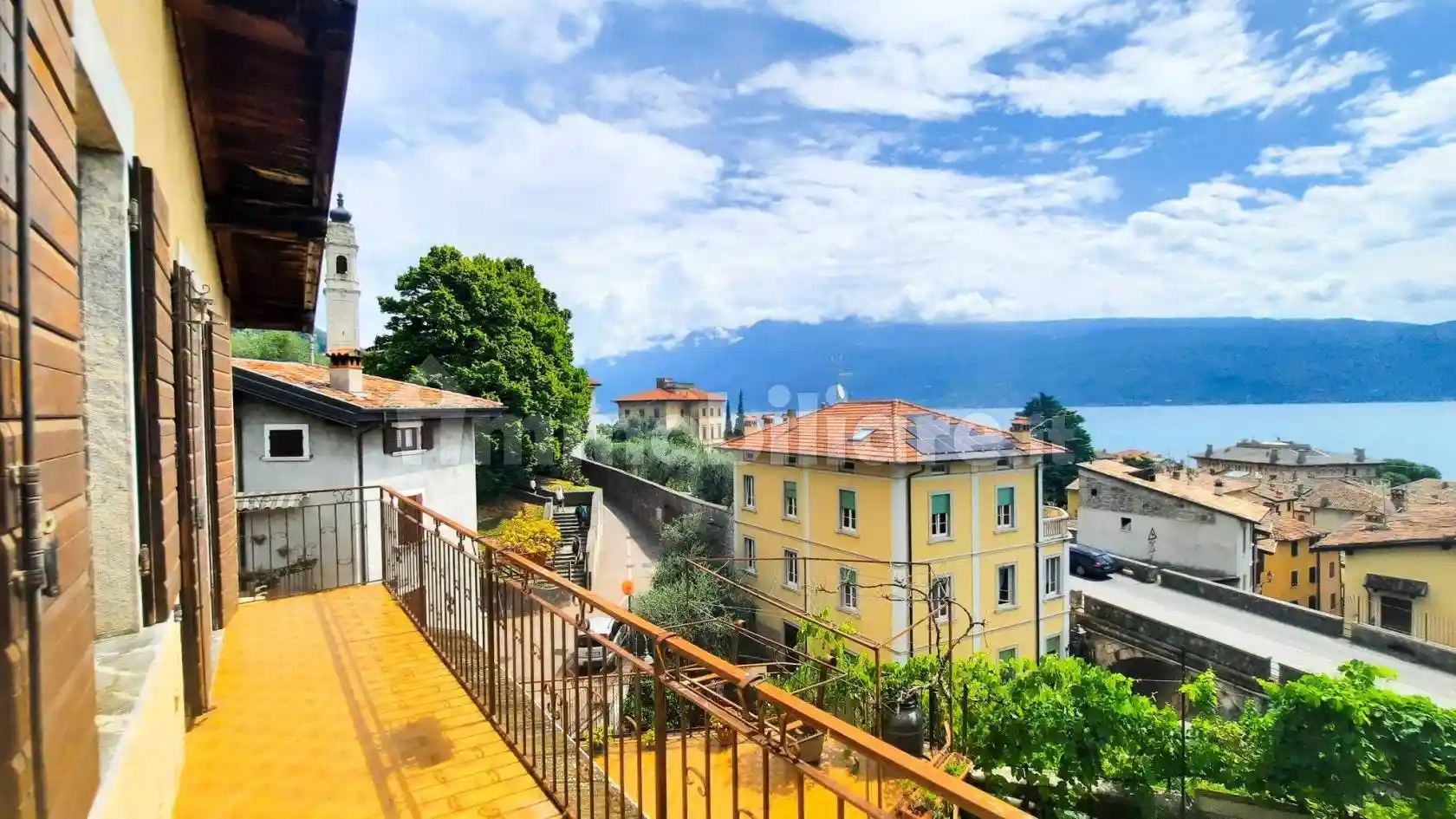 Casa indipendente in vendita a Gargnano