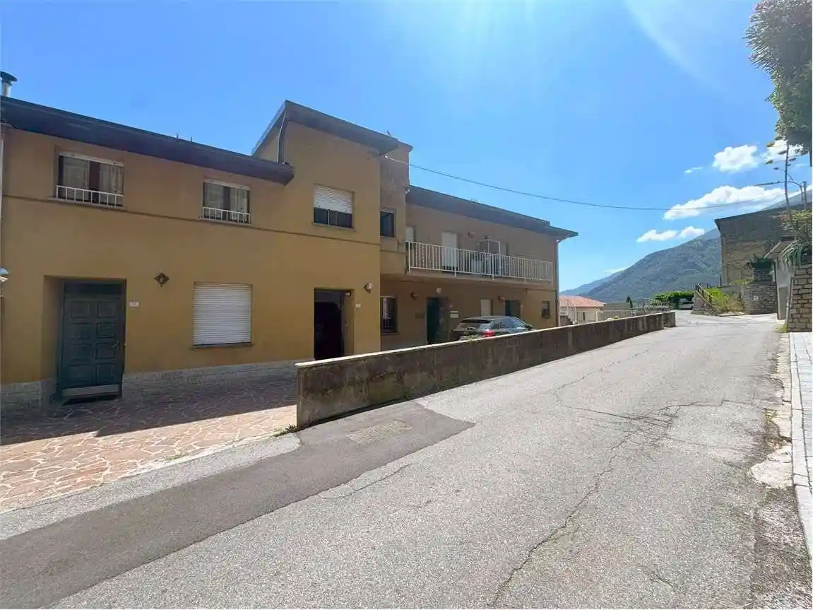 Appartamento ottimo stato, piano rialzato, San Gregorio, Gravedona ed Uniti - foto 3